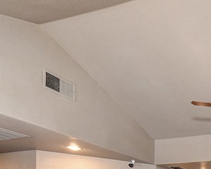 Clubhouse l Apartments for Rent in Citrus Heights, CA - Foxborough Apartment Homes Living Room